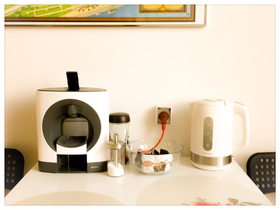 Coffee/tea facilities, Non alcoholic drinks