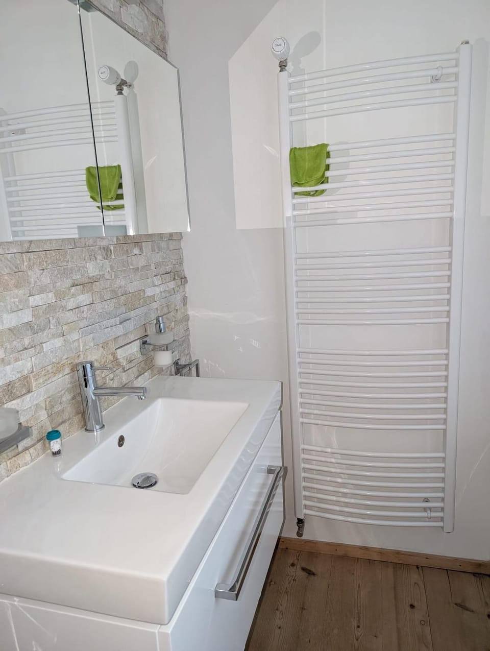 Wunderschöne 3 Zimmerwohnung mit Bergblick in Celerina Apartment in Saint Moritz