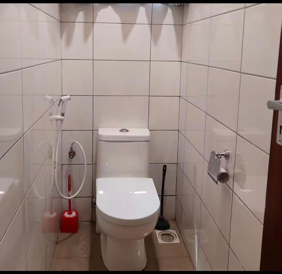 Toilet, Bathroom
