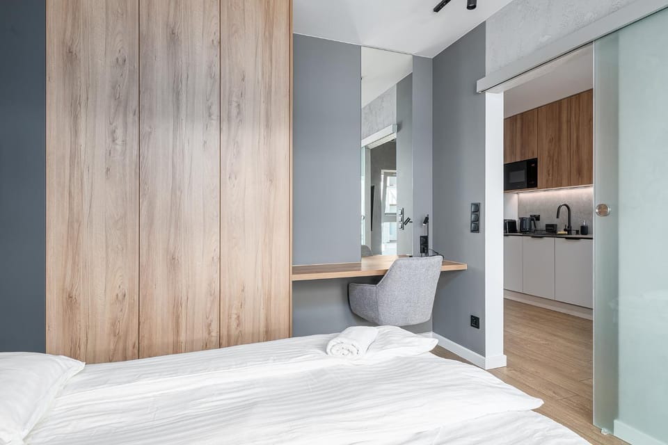 Bed, Kitchen or kitchenette