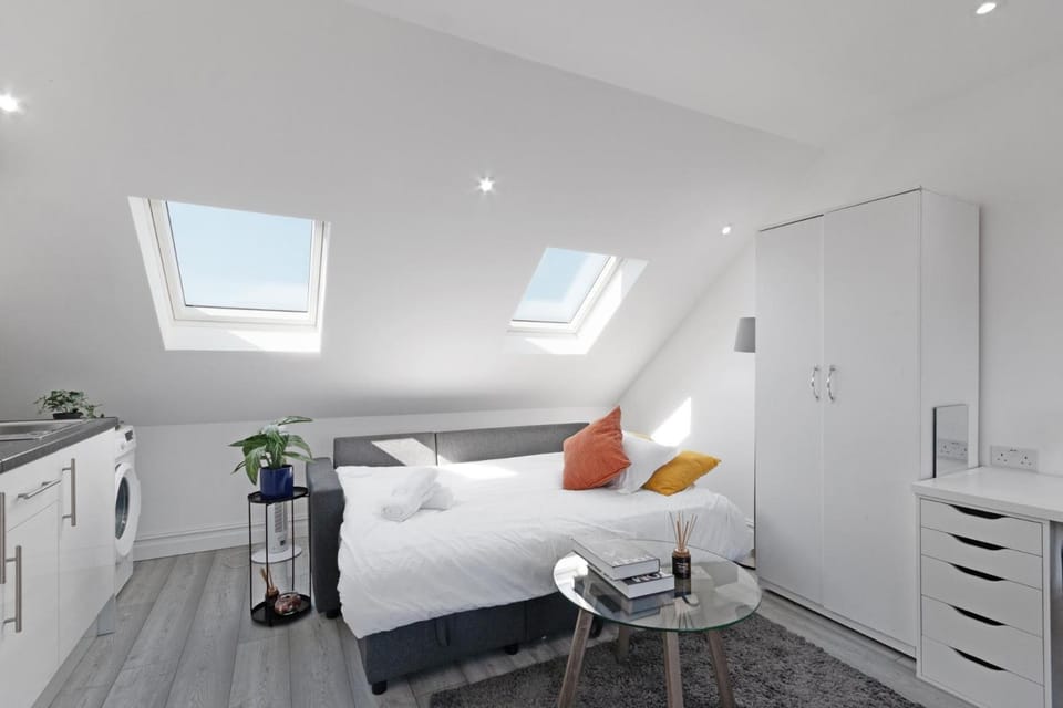 Bedroom, furniture