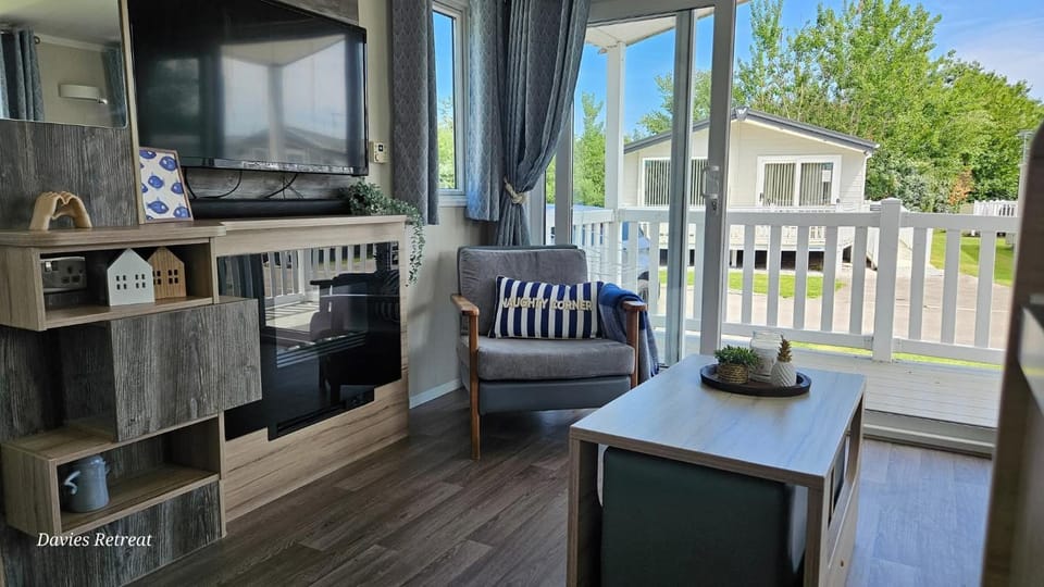 22 Bryn View - Davies Retreat Campground/ 
RV Resort in Llanasa