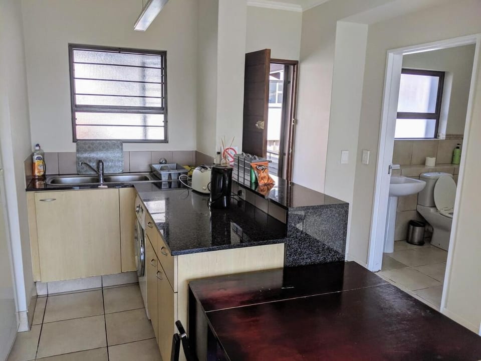 Chianti 1 Bed Apartment Apartment in Sandton