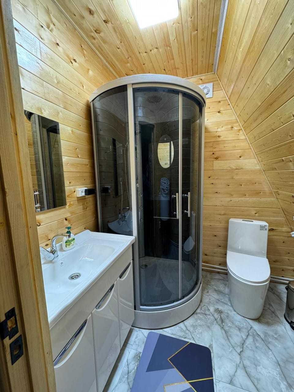 Keremet Karkyra Guest House Bed and Breakfast in Almaty Region, Kazakhstan