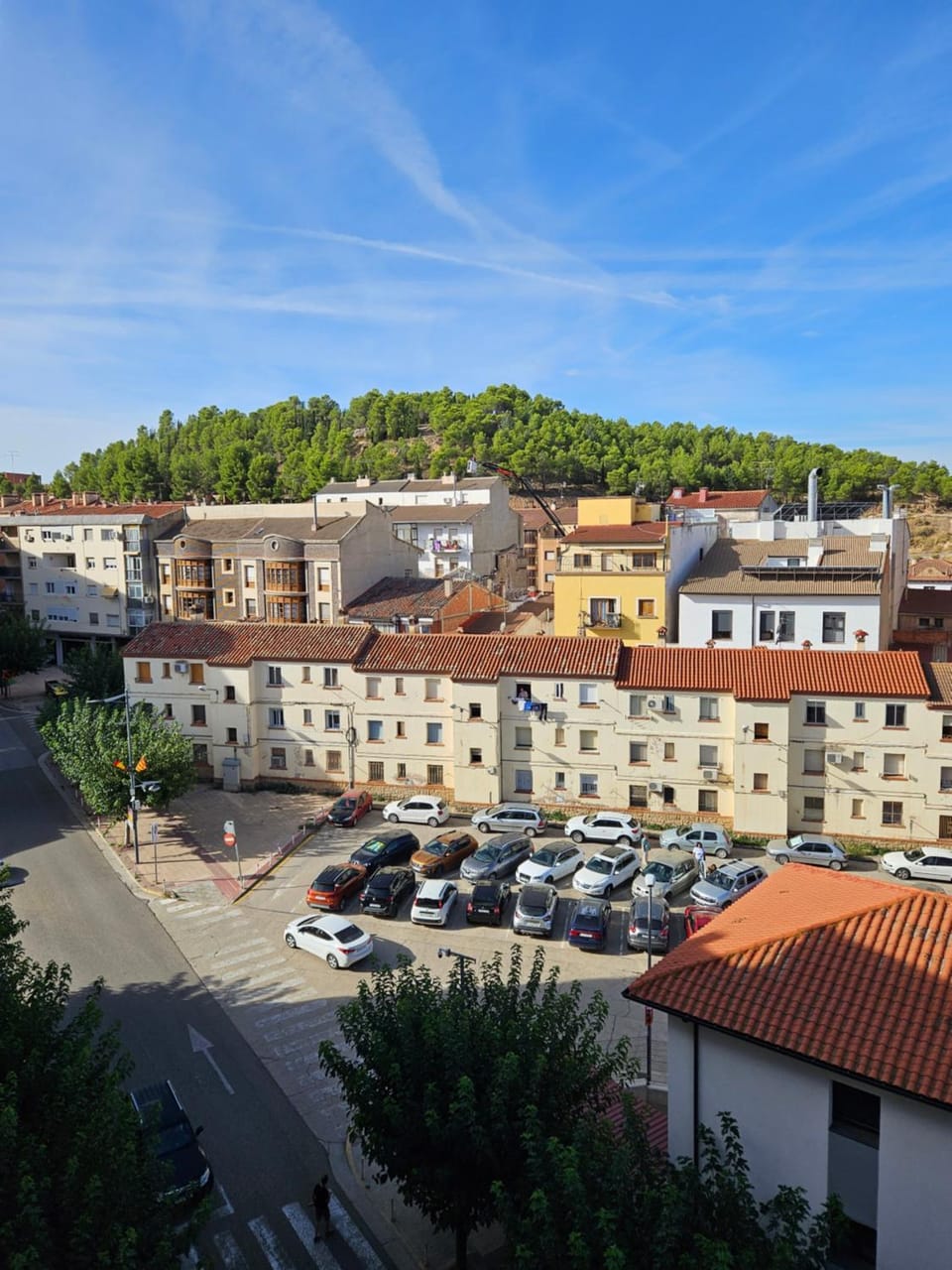 Neighbourhood, Street view, Parking