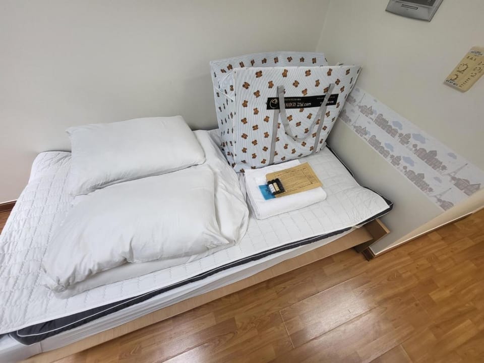 2-2516 Glory Stay Gangnam #GangnamStation #YeoksamStation Apartment in Seoul