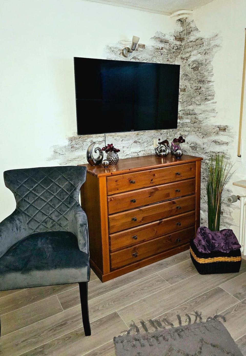 TV and multimedia, Bedroom
