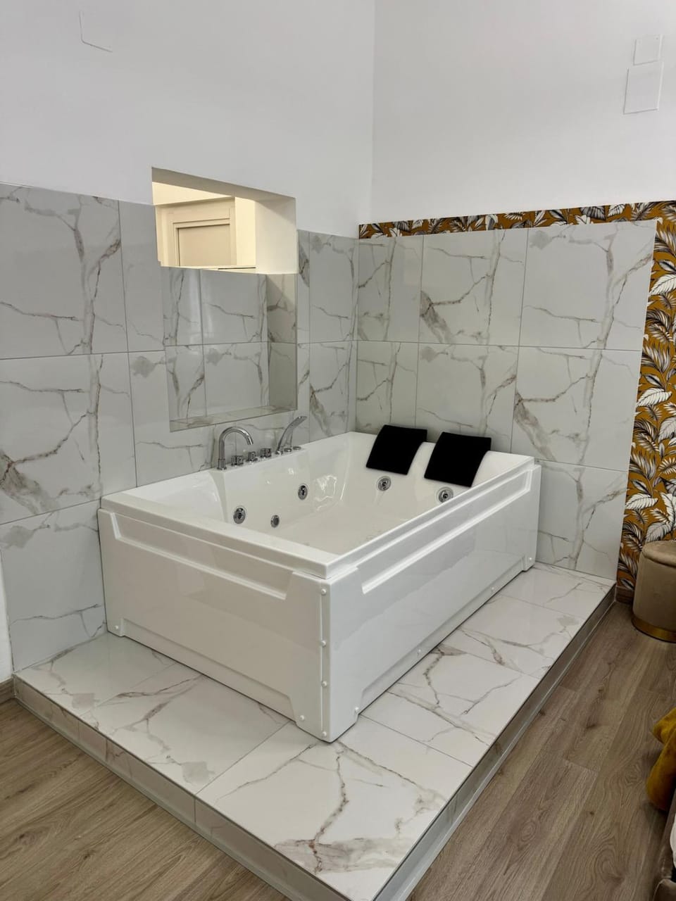 Sea Suite - Hydromassage - Sea Apartment in Pescara