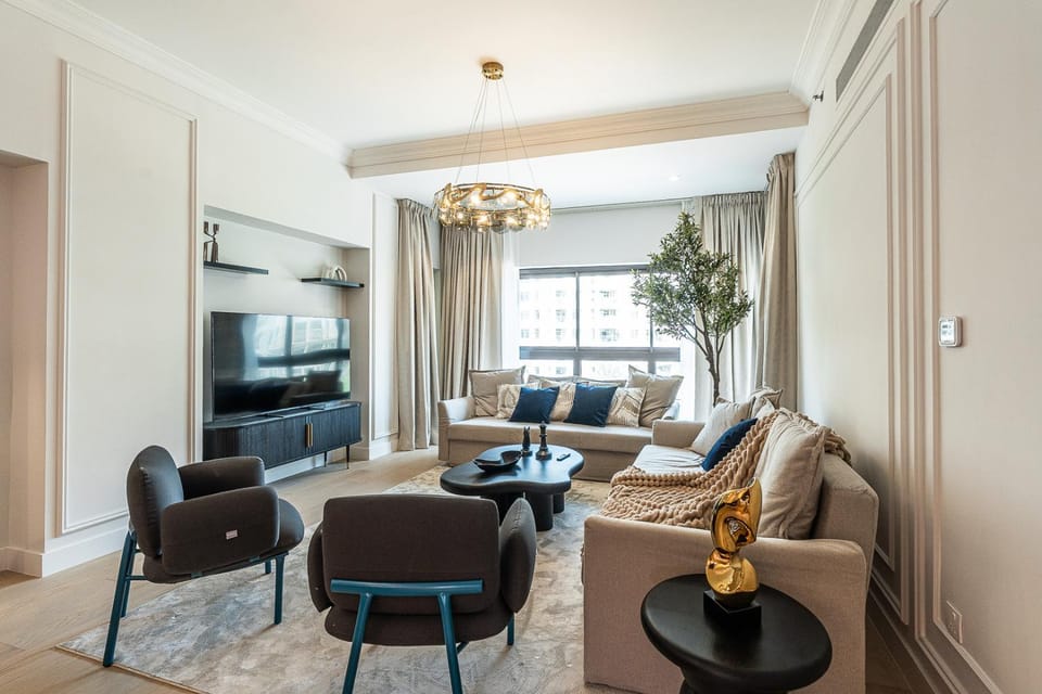 Spacious 2 bedroom apartment I Palm Jumeirah Apartment in Dubai