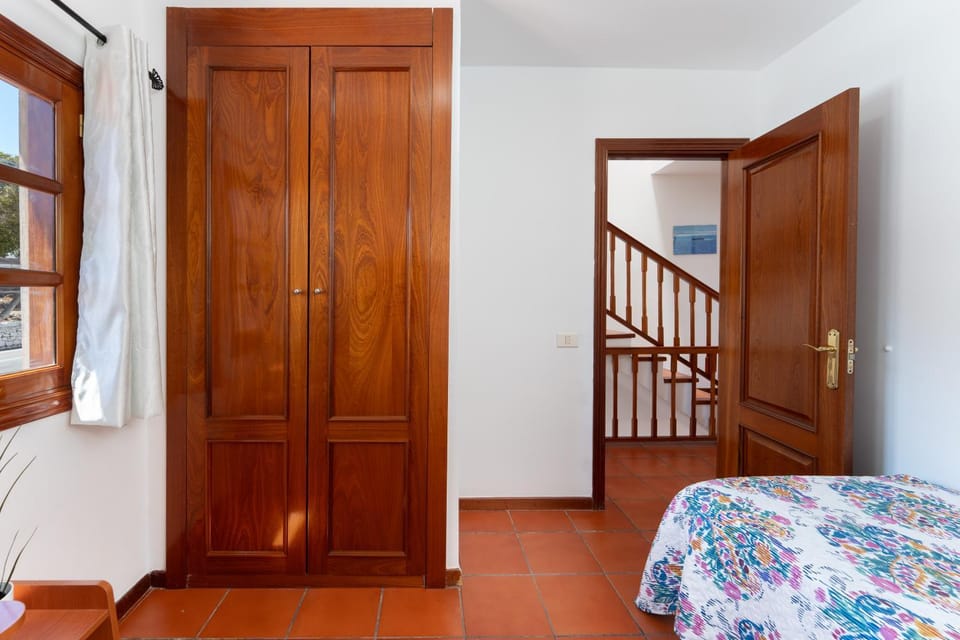 Bed, Bedroom, wardrobe