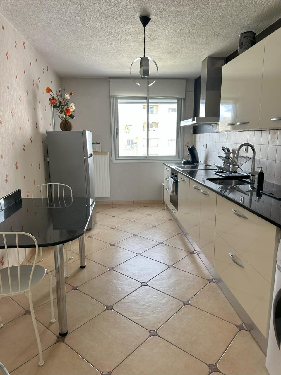 Kitchen or kitchenette, Dining area, dishwasher, oven, stove, toaster