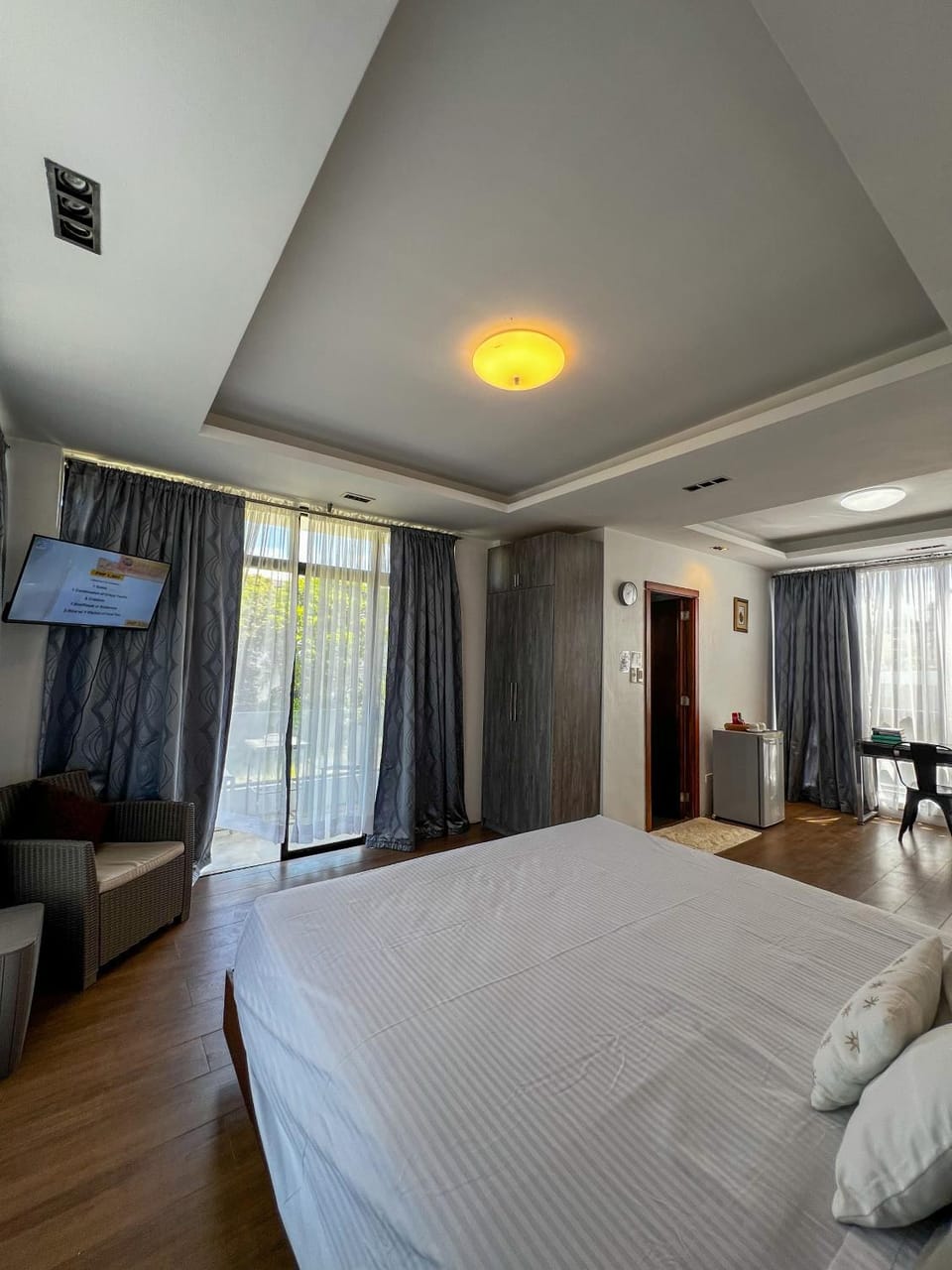 The Hermitage Tagaytay-Presidential Suite Bed and Breakfast in Tagaytay