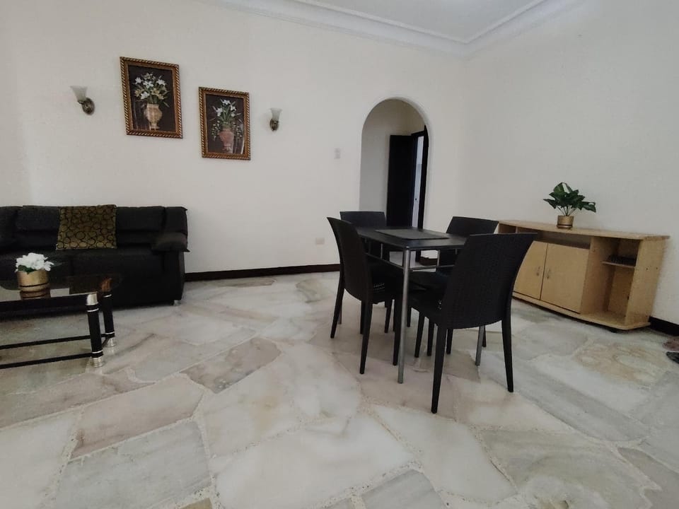 Del Sol Suites - Apartamento #2 Apartment in Guayaquil