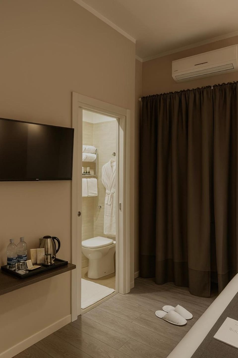 Cinecittà Al Ciak Bed and Breakfast in Rome