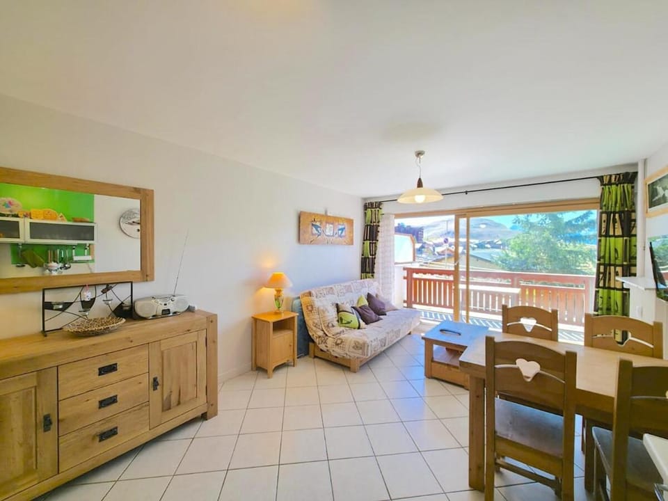 Grand T2 lumineux avec parking - 4 personnes Apartment in Huez