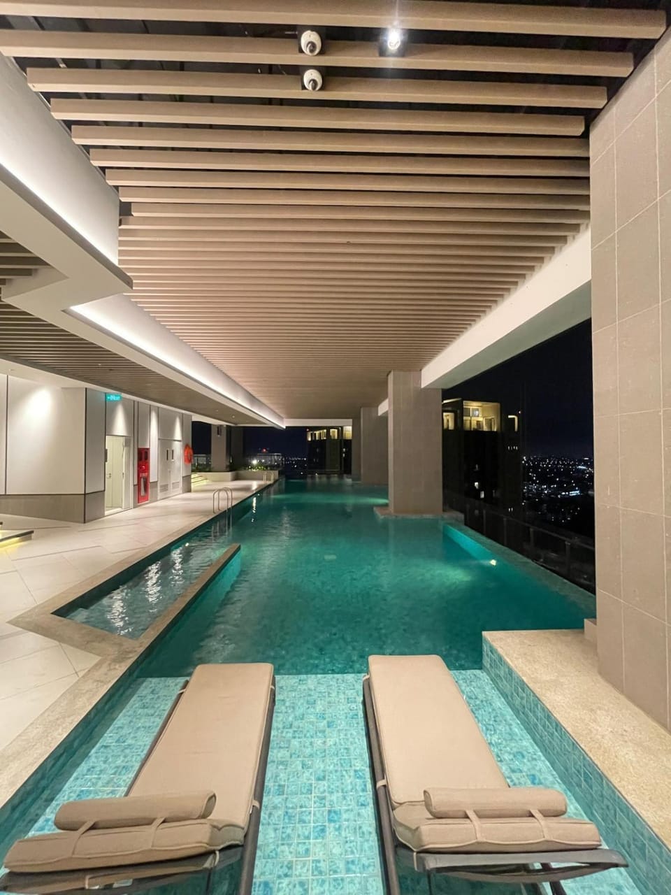 Pool view, Swimming pool