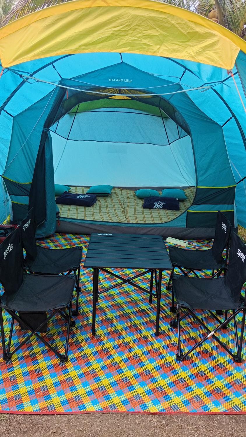 Tenda Premium Pantai Madasari Luxury tent in West Java