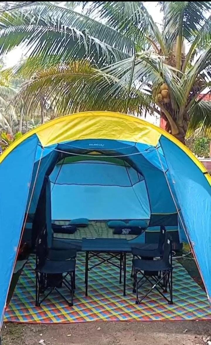 Tenda Premium Pantai Madasari Luxury tent in West Java