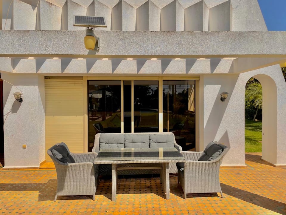 Patio, Balcony/Terrace, Balcony/Terrace, Seating area