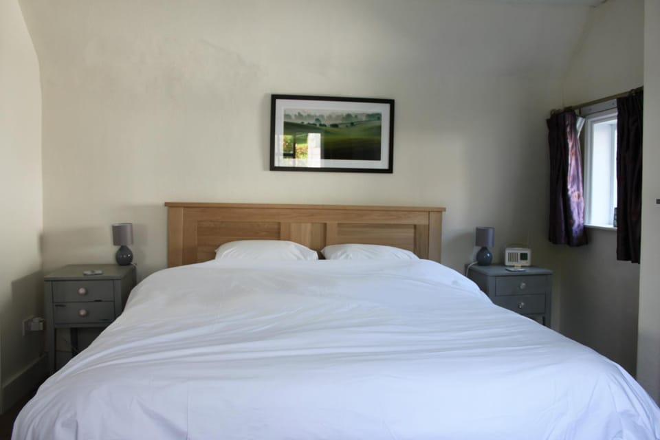 Property building, Photo of the whole room