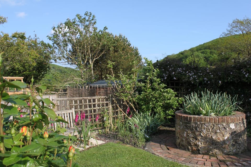 Garden, Garden view
