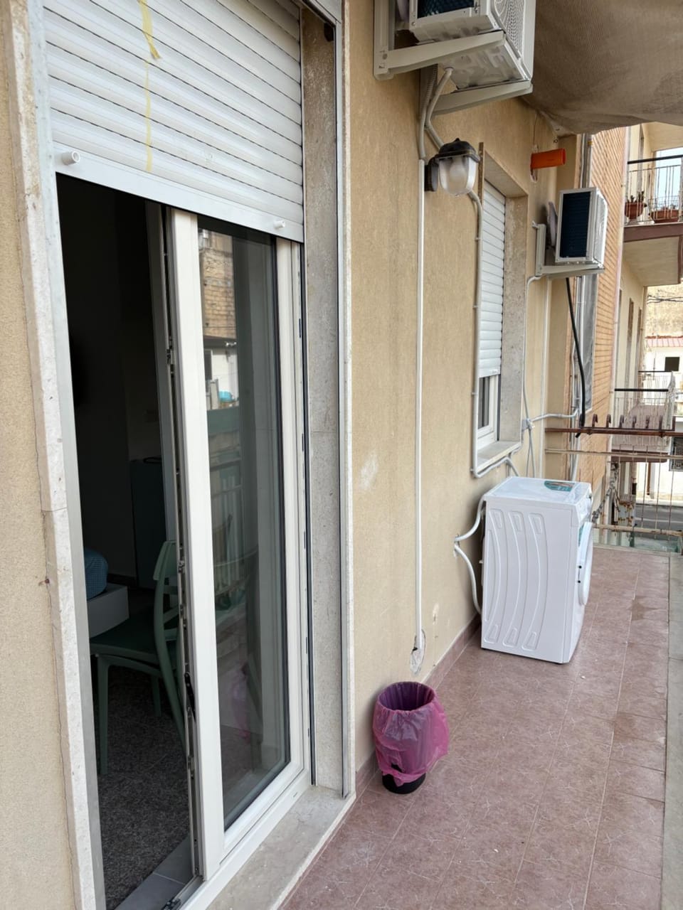 View (from property/room), Balcony/Terrace, air conditioner