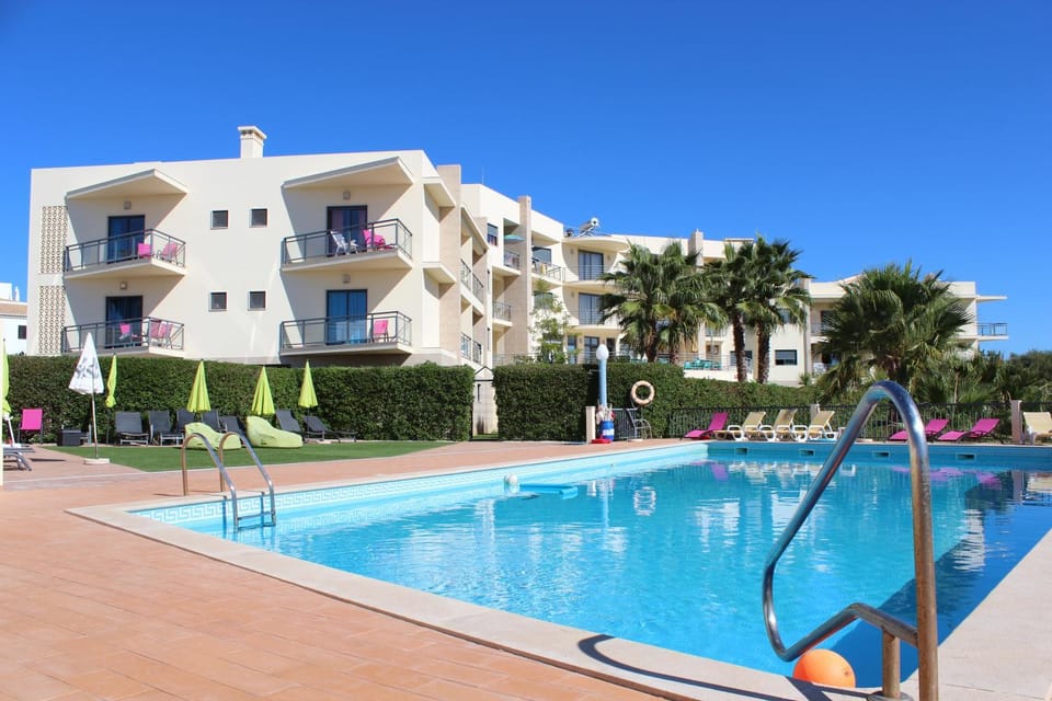 Property building, Swimming pool