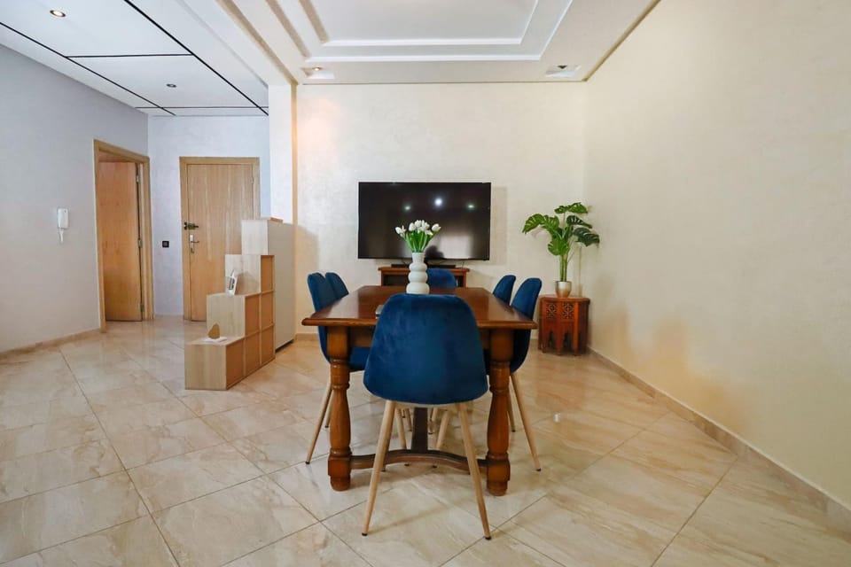 Communal lounge/ TV room, TV and multimedia, Seating area
