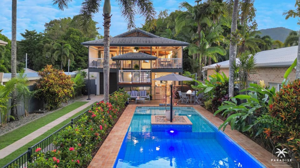 Property building, Pool view, Swimming pool, Swimming pool