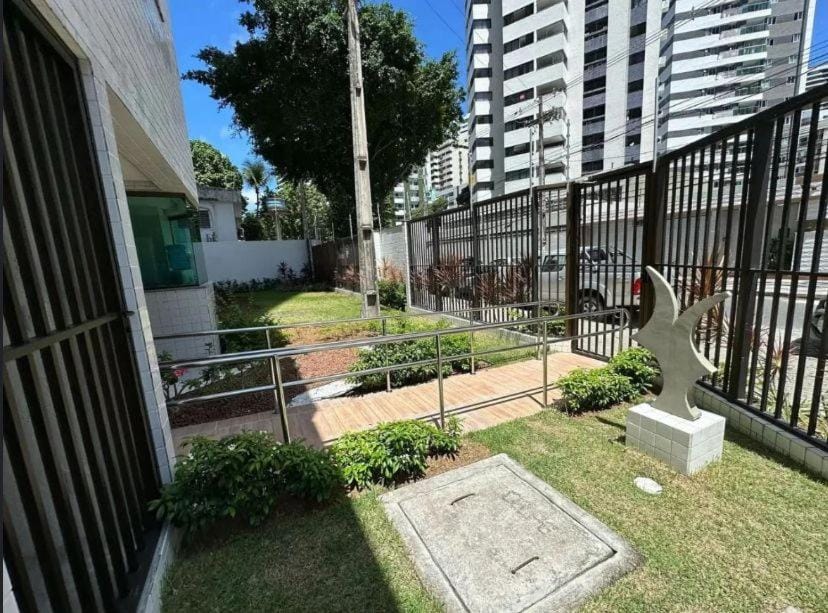 Property building, Garden view