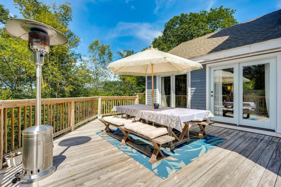 Ski, Hike & Game: White Mountains Family Retreat House in Campton