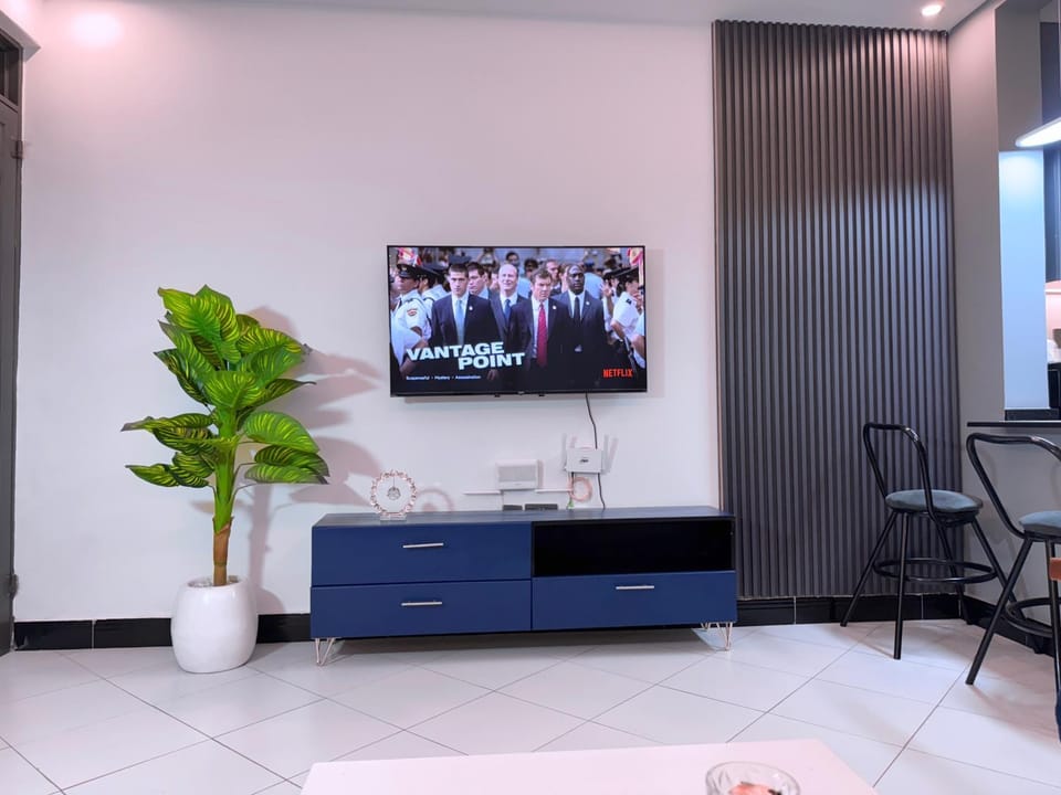 TV and multimedia, Evening entertainment