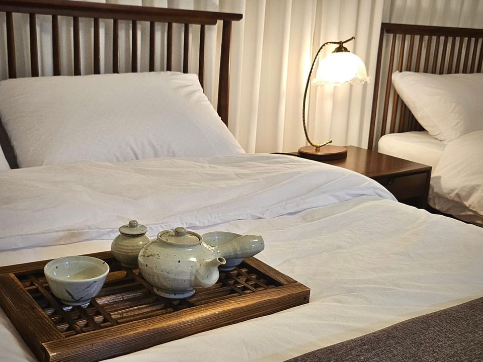 도도스테이, 서울역 도보9분, 2룸, 넷플릭스무료, 최대 6인 Villa in Seoul