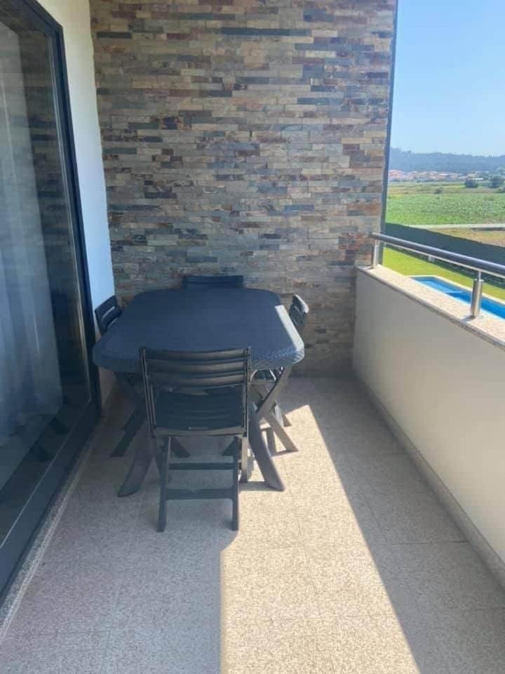 AgrelaBeach Apartment in Portugal