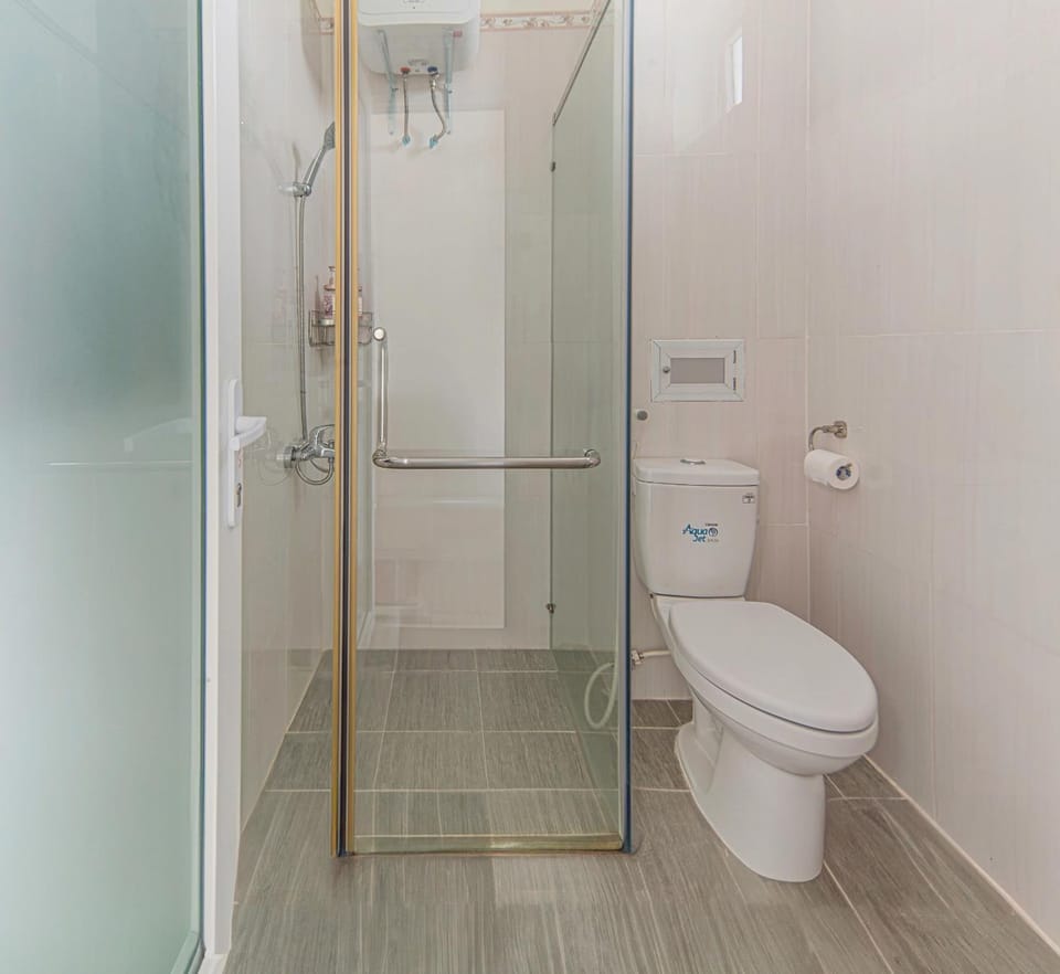 Toilet, Bathroom