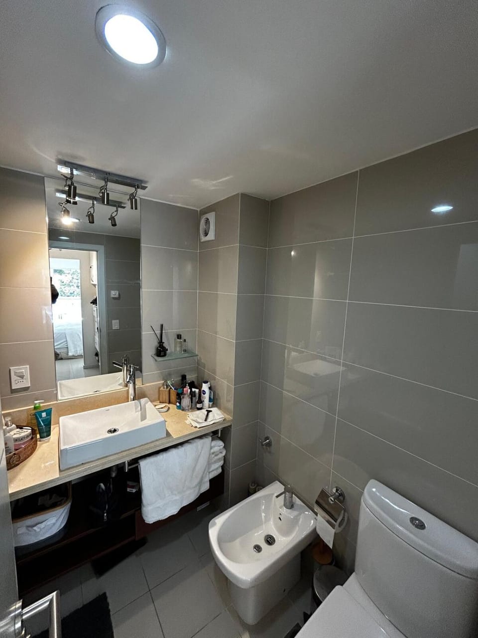 Apartamento amplio y moderno en Punta del Este Apartment in Punta del Este