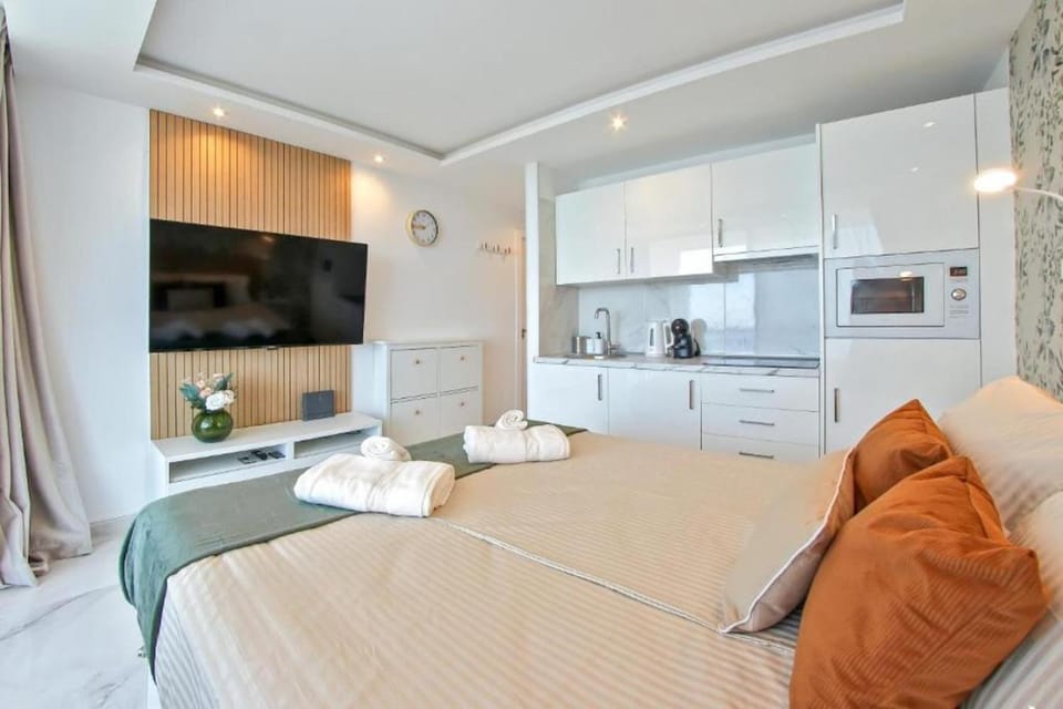 Ponderosa Sky Ocean Studio Apartment in Costa Adeje