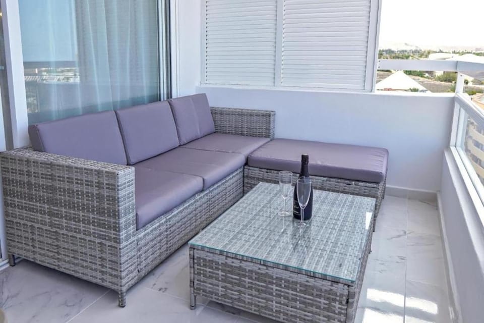 Ponderosa Sky Ocean Studio Apartment in Costa Adeje