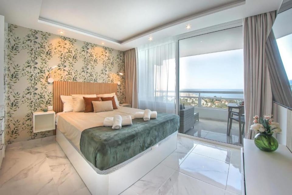 Ponderosa Sky Ocean Studio Apartment in Costa Adeje