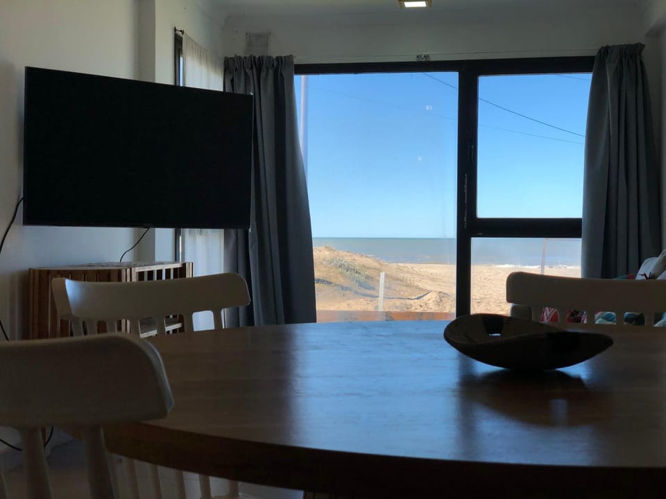 Natural landscape, Dining area, Sea view