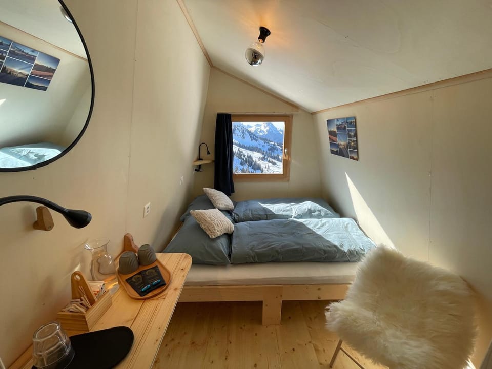 Tiny Lodge by Iglu-Dorf Gstaad Luxury tent in Saanen