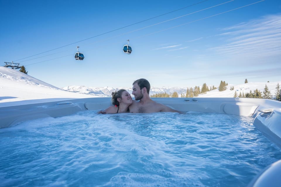 Tiny Lodge by Iglu-Dorf Gstaad Luxury tent in Saanen