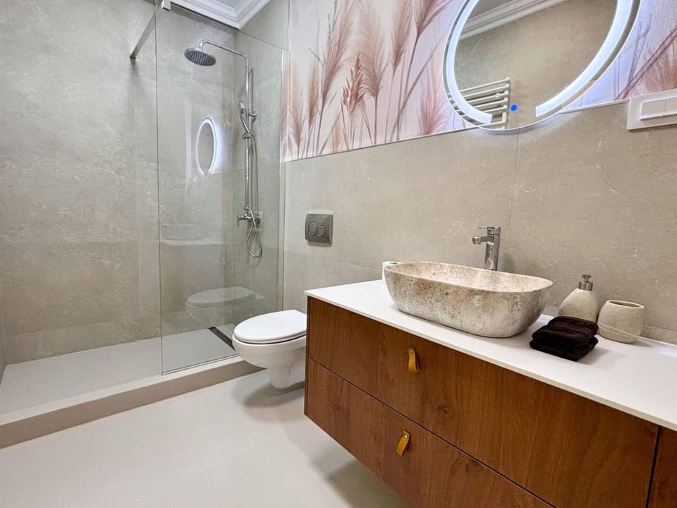 Central Sunrise Mad Luxury Residence- City Heart Apartment in Cluj-Napoca