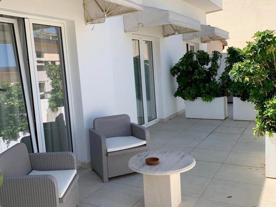 Siracusa Luxury Apartment Bed and Breakfast in Reggio Calabria
