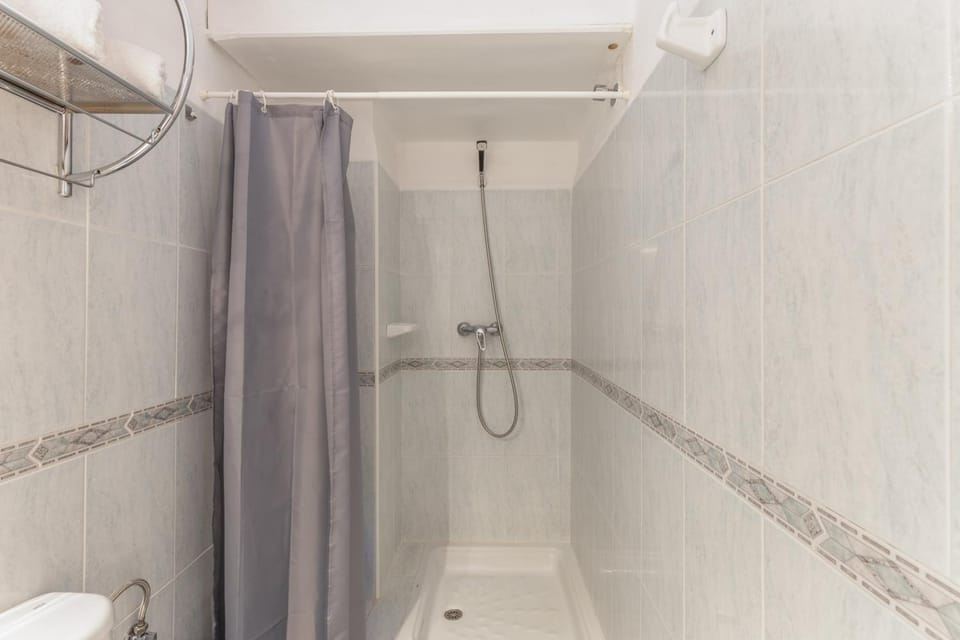 Bathroom, Living room