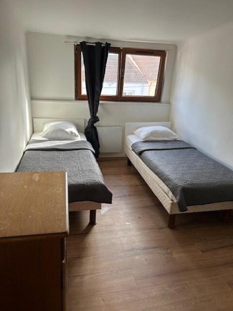 Entire apartment 2 bedroom 5 beds Apartment in Saarbrücken