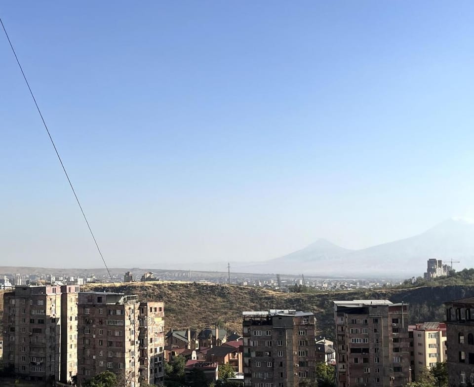 City view, Mountain view