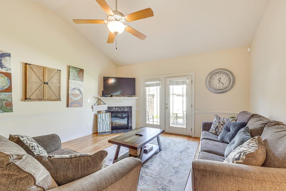 5 Mi to Rocky Mount Mills: Modern Retreat w/ Patio House in Rocky Mount