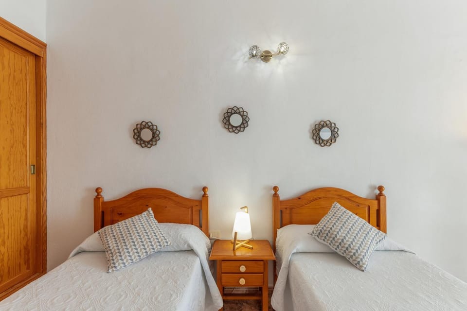 Living room, Bedroom