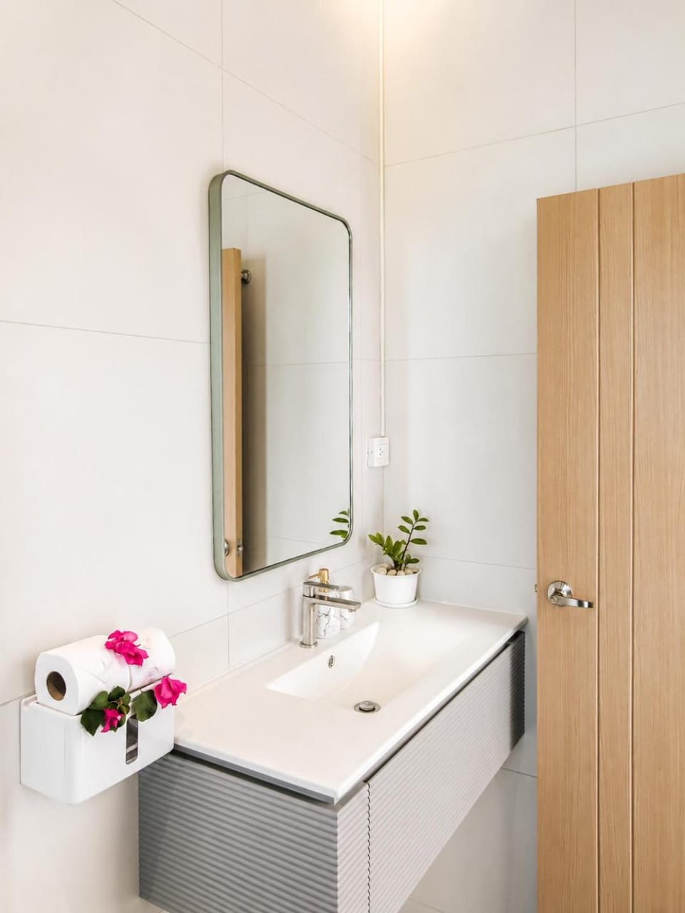 Bathroom, towels